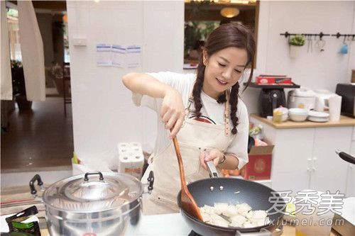 赵薇在中餐厅第五阶段用的是什么牌子的口红？中餐厅赵薇口红品牌界面