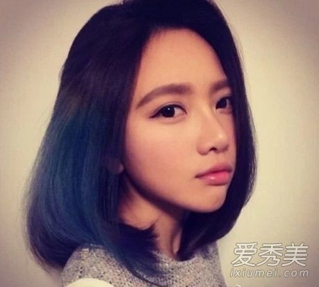 如何让你的长发看起来更好6没有刘海的长发完美地突出你的脸型