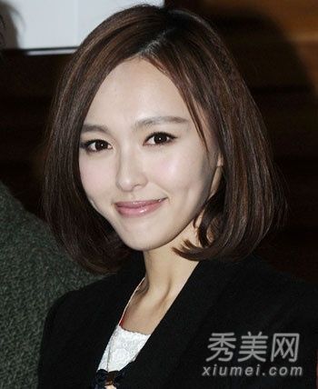 唐嫣·杨蜜是本季度最受欢迎的电烫发型师。