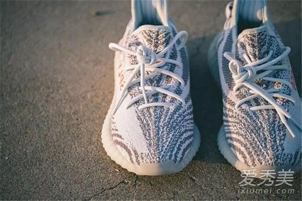 干货！如何区分yeezybost 350v2和real