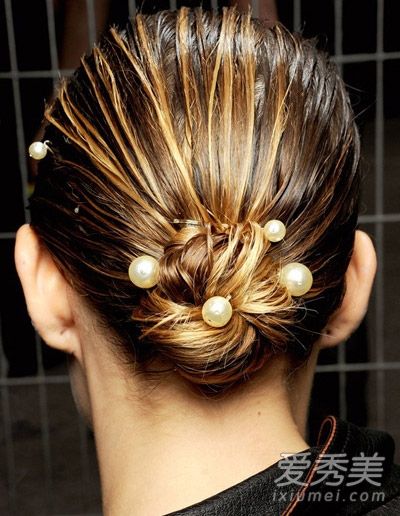 长发其实不难轻松扎8种头发