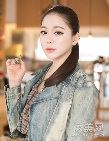 什么样的发型适合短发扎着马尾的女孩