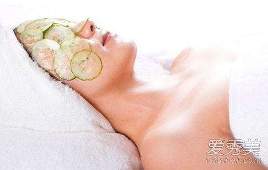 黄瓜敷脸有什么作用?黄瓜可以敷脸去粉刺吗