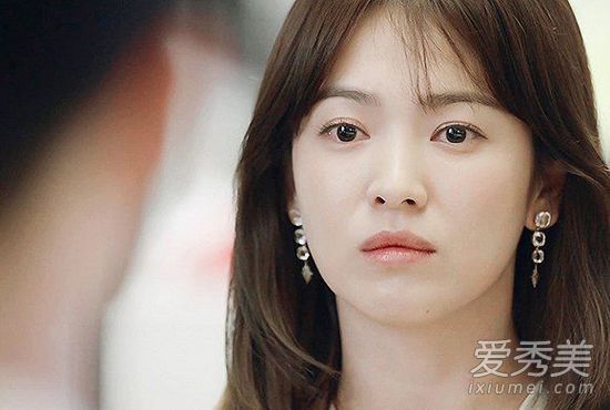男孩喜欢不化妆的女孩吗?如何化妆