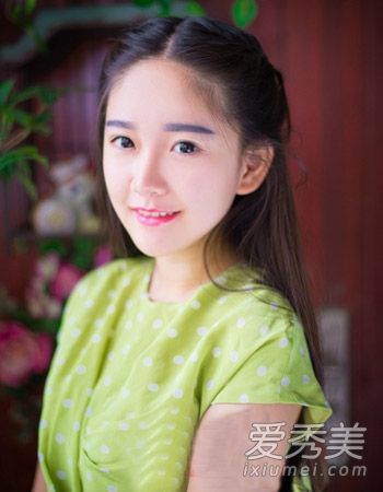 圆脸适宜发型图片再现清新少妇风