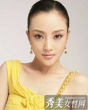 不要让眼纹暴露你的年龄。