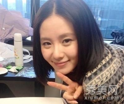 小华刘丹石狮展示短发气质
