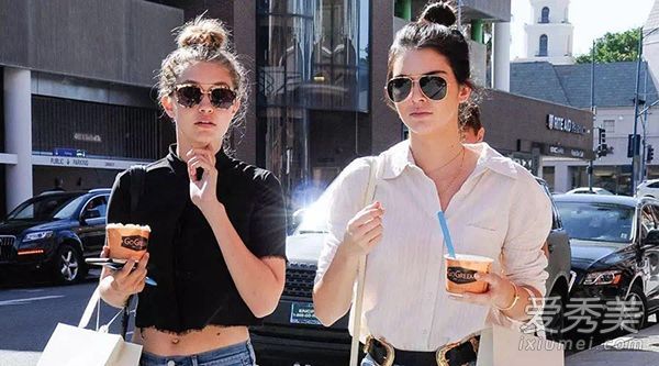 夏天和肉丸头更合适还是不合适。看看这些女演员