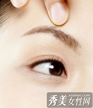 不脱妆的绝招一直绽放美丽的脸庞