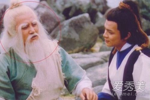 杨百合的红气功发型你更喜欢谁