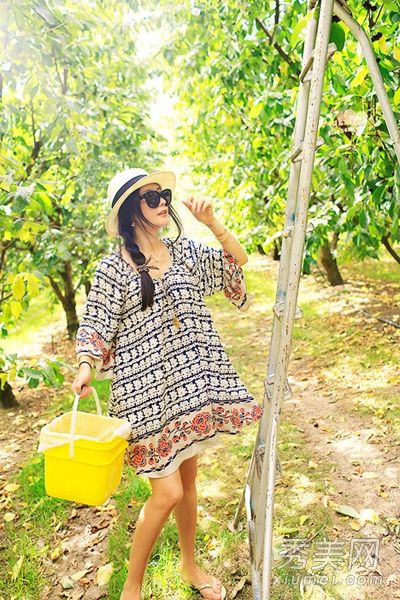 夏天如何少戴遮阳草帽,多穿洋装