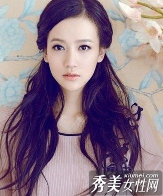 神奇的化妆让面部特征在瞬间变得立体
