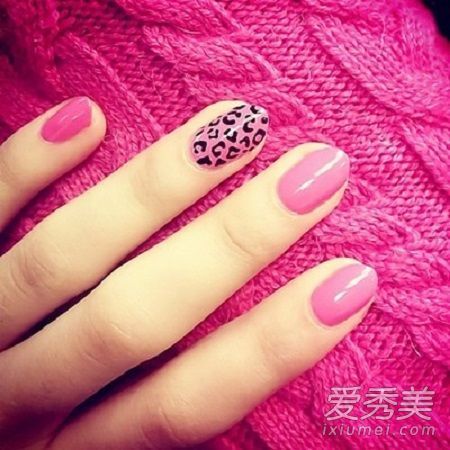 夏天什么颜色适合美甲?夏天什么颜色对指甲艺术有好处