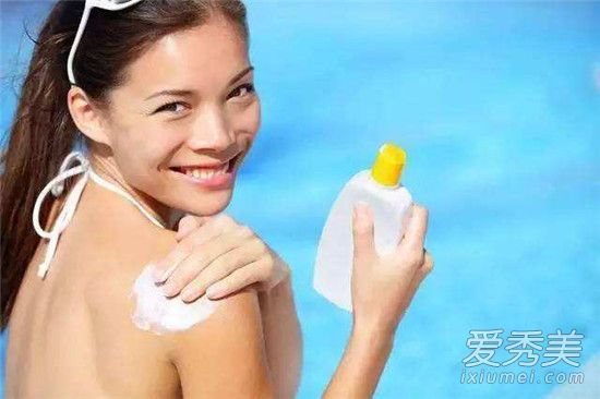 你需要卸妆来涂防晒霜吗?涂抹防晒霜的正确步骤