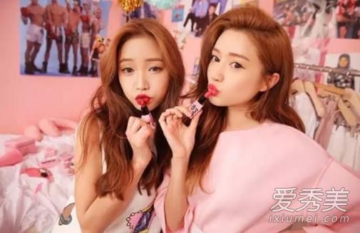 超级白色！一年四季都有四种红色尺码