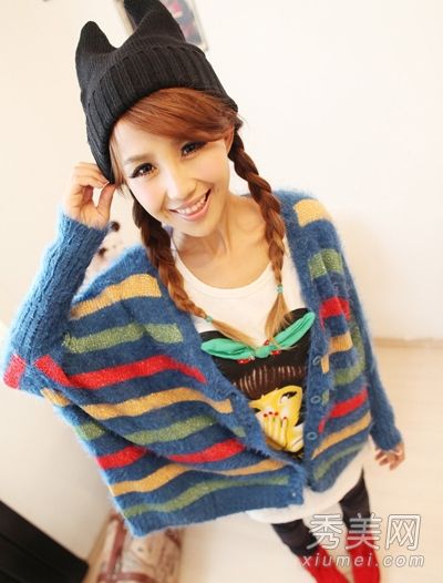 宽松的毛衣很容易减肥和藏肉。