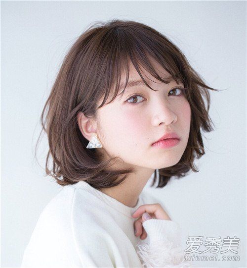 2017年流行什么样的短发?春天最好的短发是什么?