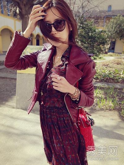 皮大衣+裙子混风街凹形