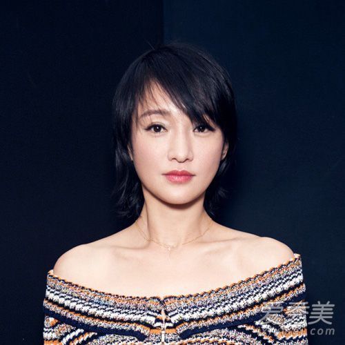 向郭采洁、周迅学习,在夏天剪“短发”以缓解暑热。
