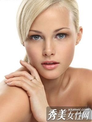 简单6招夏季化妆不脱妆