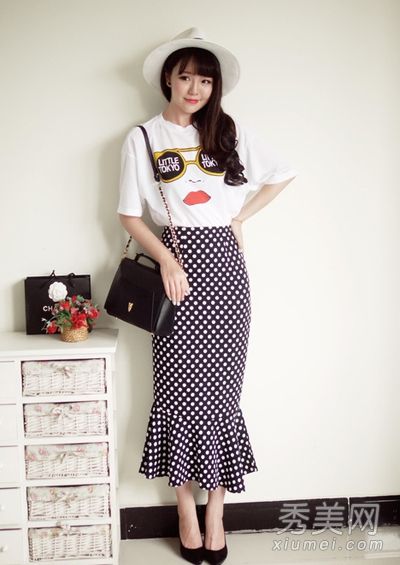 有图片的半身连衣裙隐藏了不完美的身材