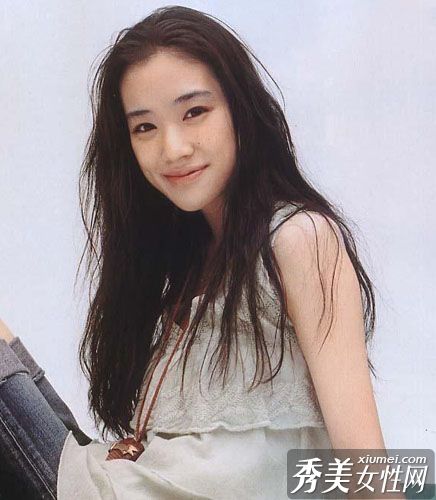玉傲在夏天教你迷人的妆容