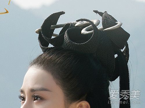 令人震惊的发型?醉玲珑的刘师师也是一台口红和草的种植机!