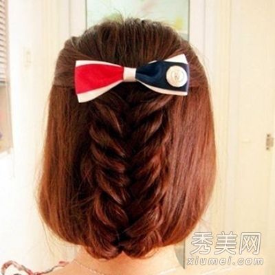 优雅的韩式于古板盘发课程轻松打造女性气质