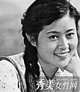 揭示:不同年龄的经典发型