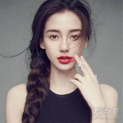 2017秋冬如何画唇妆?2017秋冬唇妆颜色