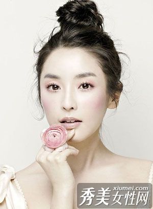 护肤预防敏感性是春季的关键。