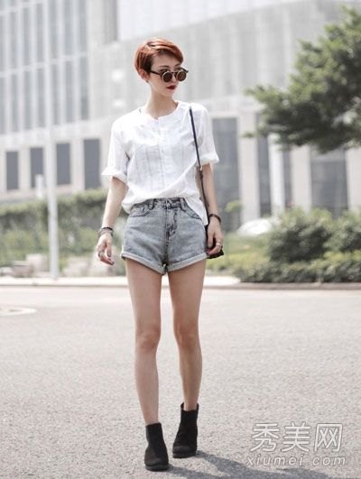 八件必备单品让夏天穿起来不重。