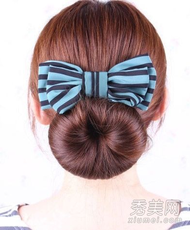 今年夏天流行的手工编织和分发韩式爆米花的方法如图所示