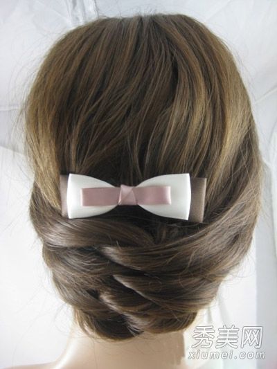 俞家炳的编辑图在几个简单的步骤中发生了巨大的变化。