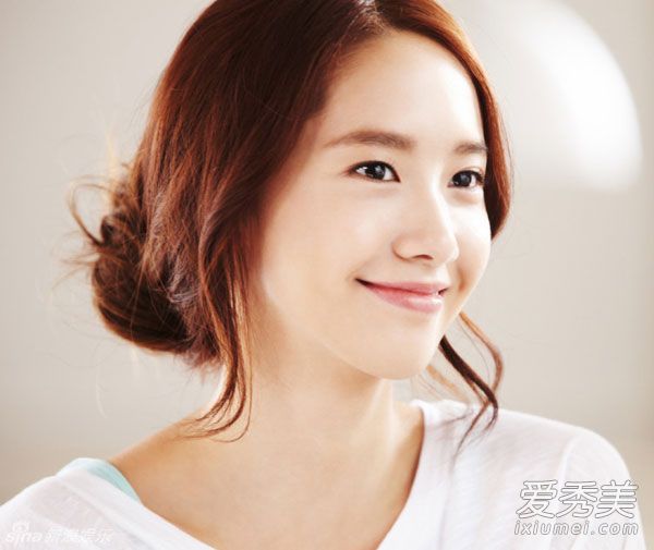 获得高刘媛媛亦菲的小脸秘密,一个在夏天制作丸红的“猫”