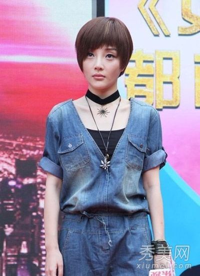 李小璐的短发变成了女人的男人