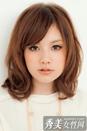 20-25岁女性必须选择的5种经典发型