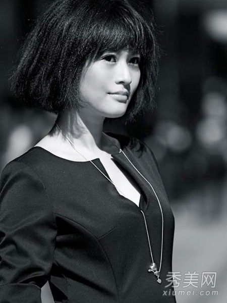 沈星低调复工,美丽女主播时尚发型盘点