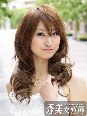 不同年龄女性的最佳发型