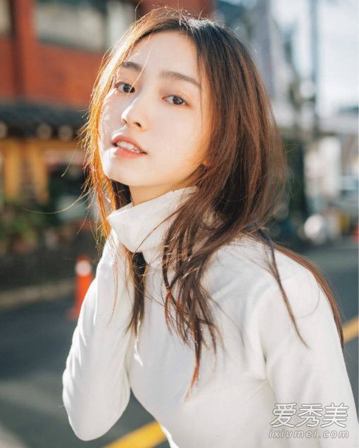 冬天留长发太麻烦了?最令人兴奋的是这些短片。中等发型