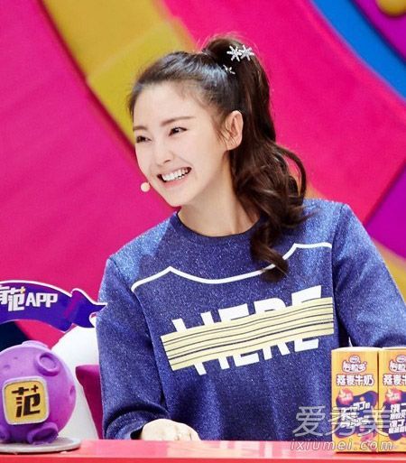 这都是例行公事!今年流行的发型张雨绮比任何人都知道。