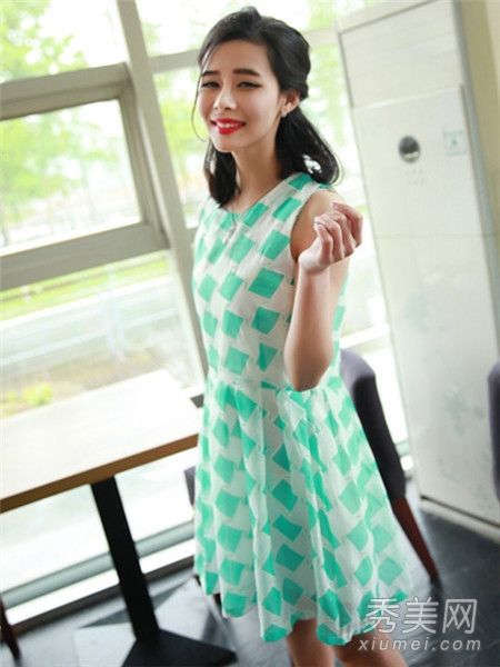 2014年夏季流行搭配爱酷薄荷色