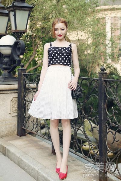 波点夏季时尚,复古文学风格