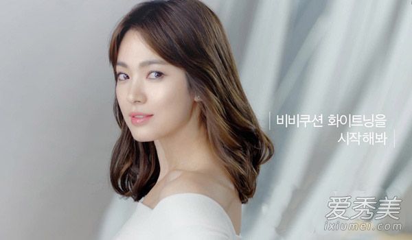 林心如和宋慧芙·京变成了半个高球。你还在等什么?