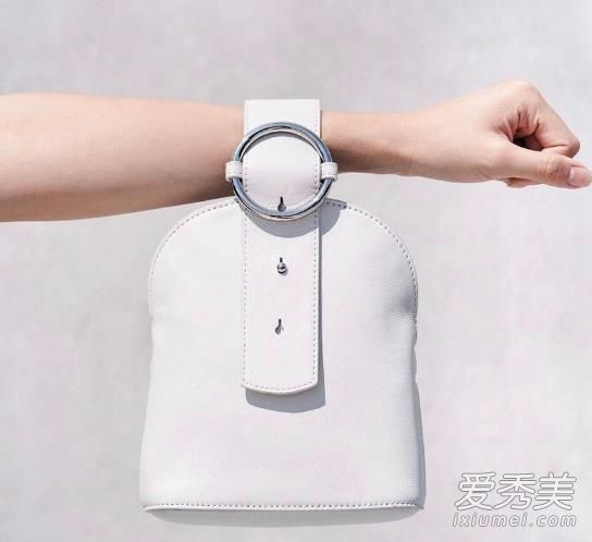 巴黎王品牌在哪个国家？parisa wang品牌介绍