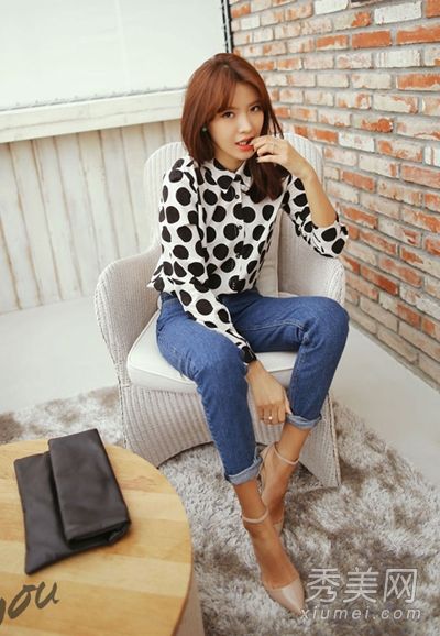 尖头高跟鞋是最女性化的。