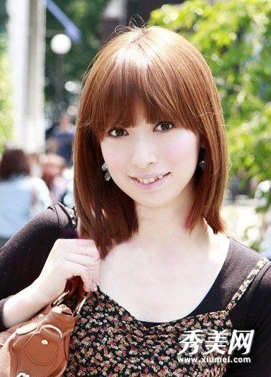 隔壁的5个女孩拥有最迷人的直发风格。