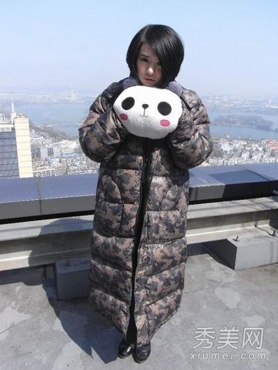 范冰冰杨蜜展示羽绒服的紧身搭配技巧