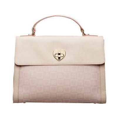 韩国包包品牌大全韩国女孩补课