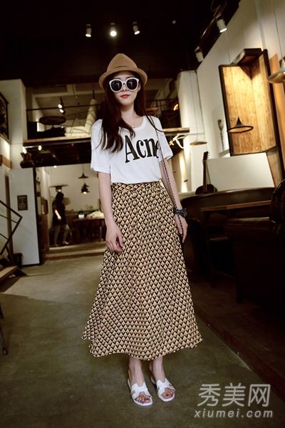 如何穿九双半身裙穿出九个身体